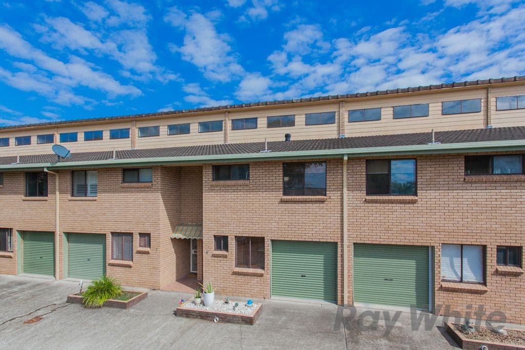 17 Campbell Street, WARNERS BAY NSW 2282, Warners Bay - Image 1