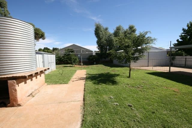 3 Kelly Street, CLARE SA 5453, Clare - Thumbnail 3