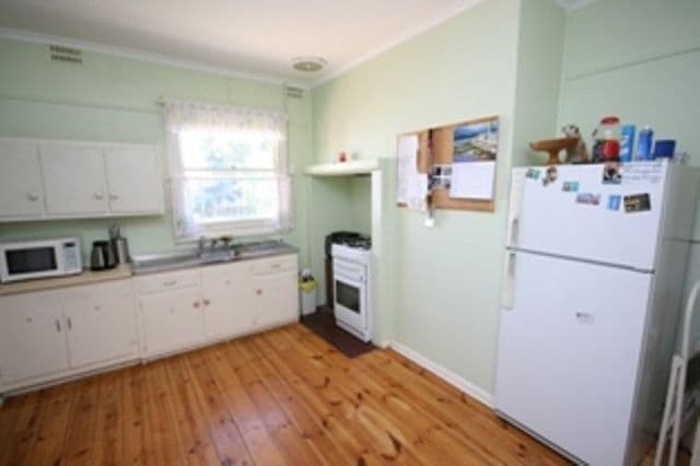 3 Kelly Street, CLARE SA 5453, Clare - Thumbnail 5