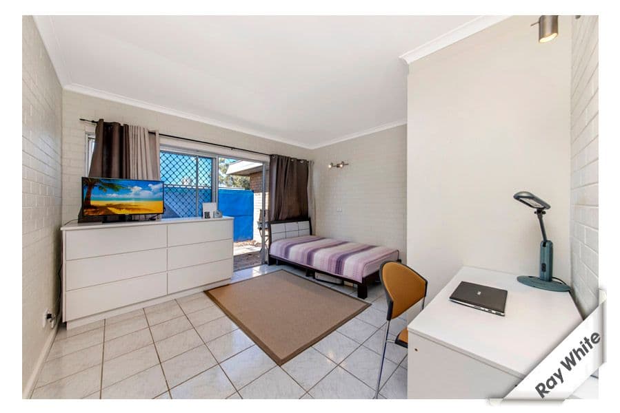 13-15 Gilmore Place, Queanbeyan NSW 2620, Queanbeyan West - Thumbnail 5