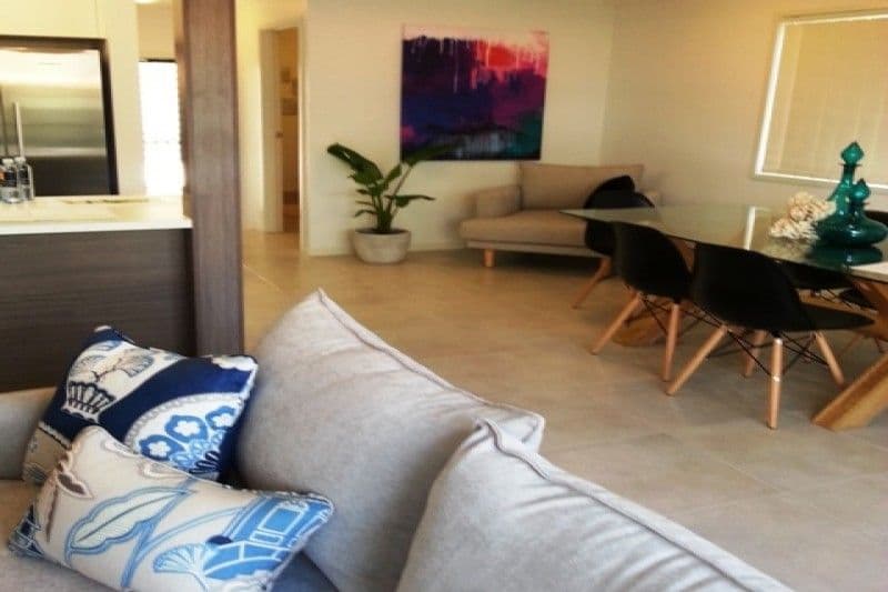 490 Pineridge, Coombabah QLD 4216, Coombabah - Thumbnail 2