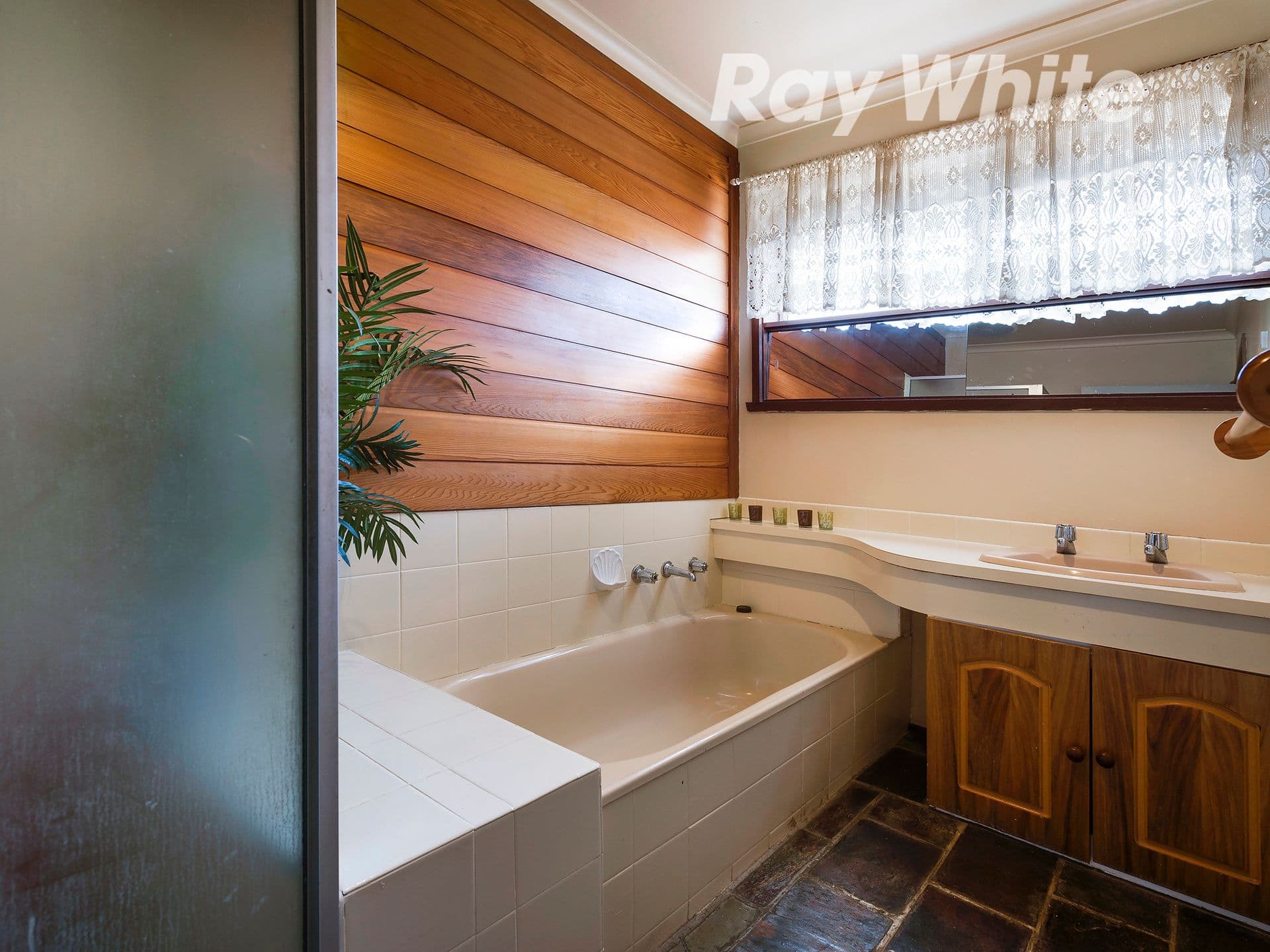 6 Henry Court, Epping VIC 3076, Epping - Thumbnail 8