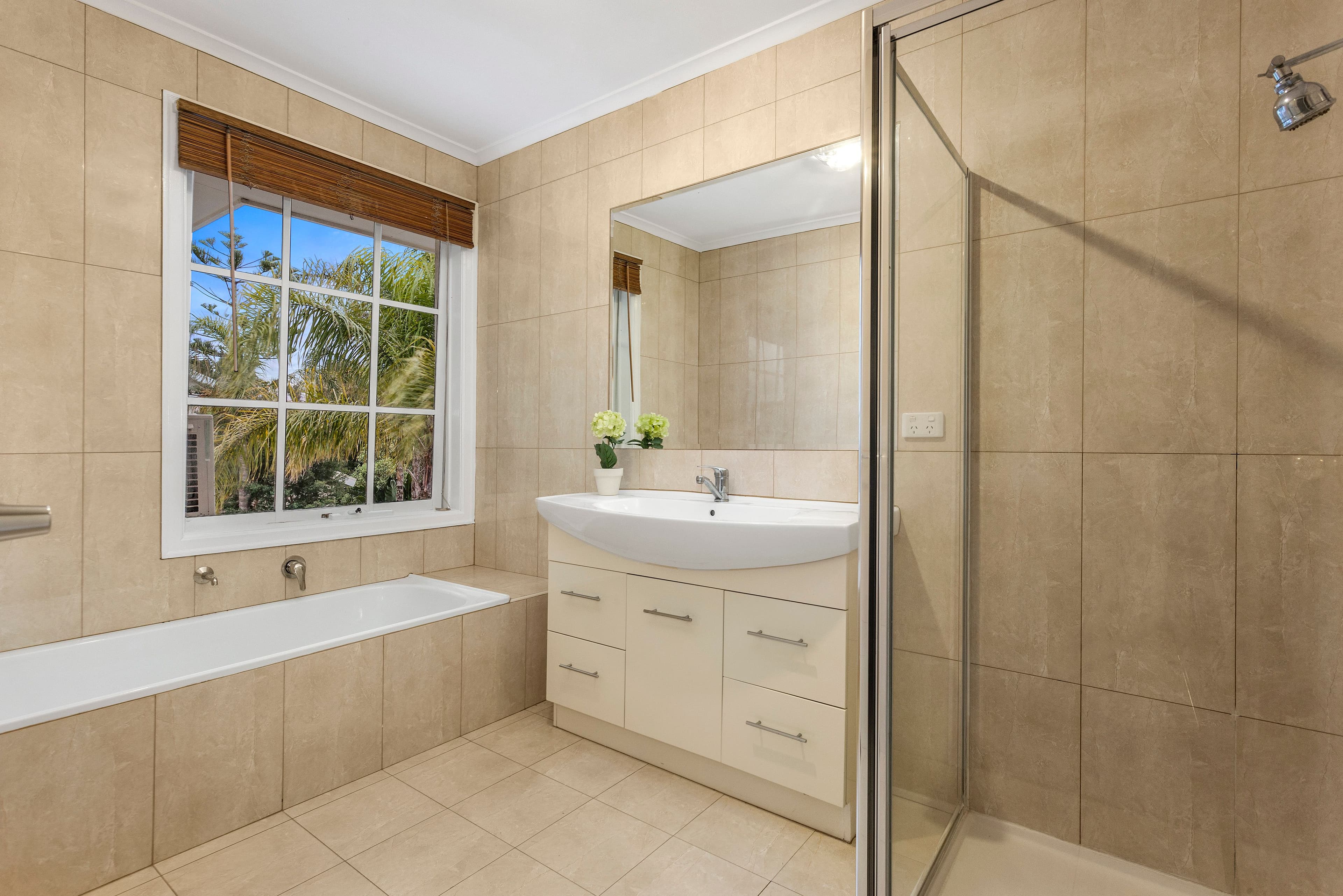 17 Monomeath Close, Doncaster East VIC 3109, Doncaster East - Thumbnail 7