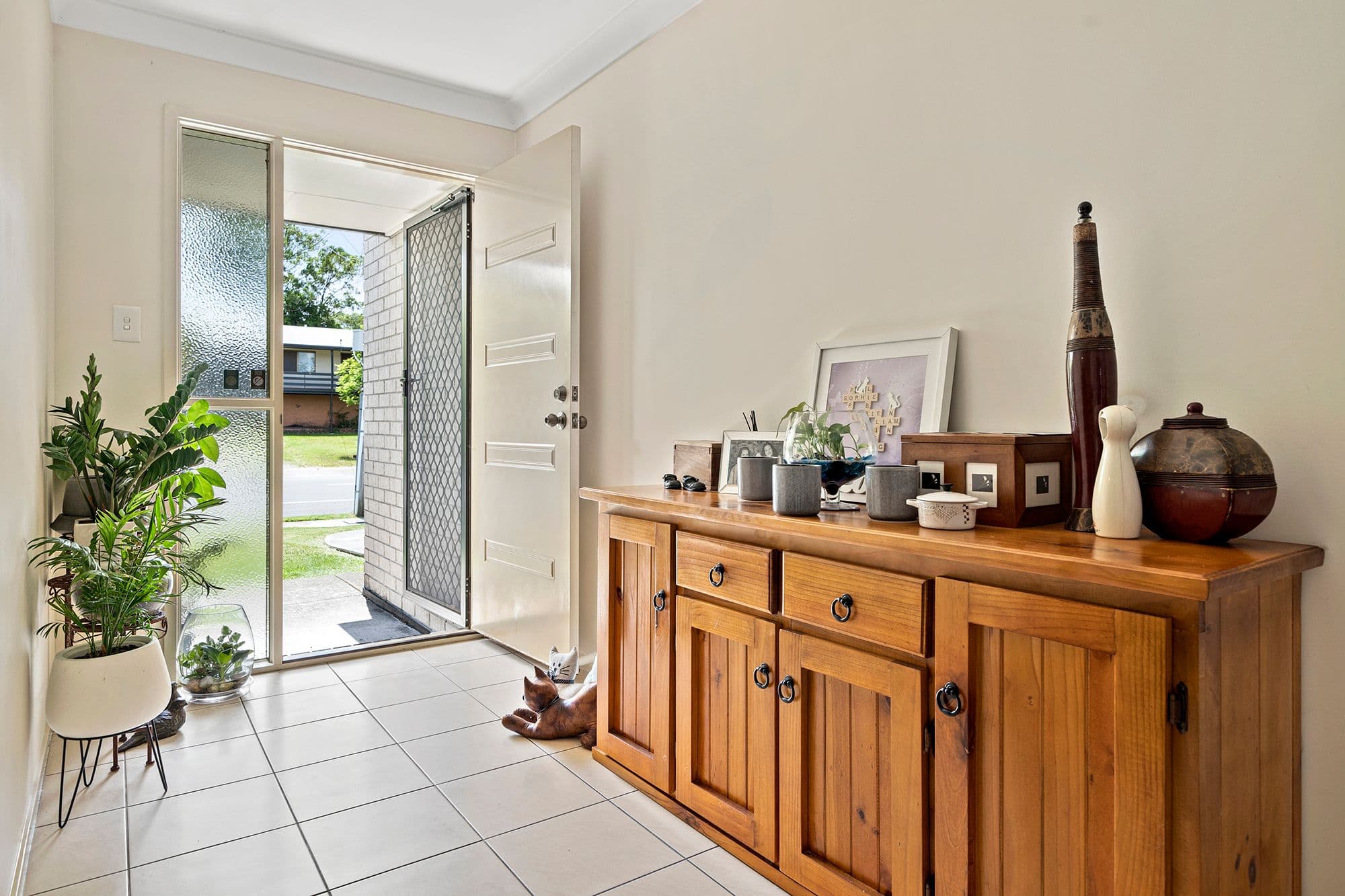 156 Haig Road, Loganlea QLD 4131, Loganlea - Thumbnail 2