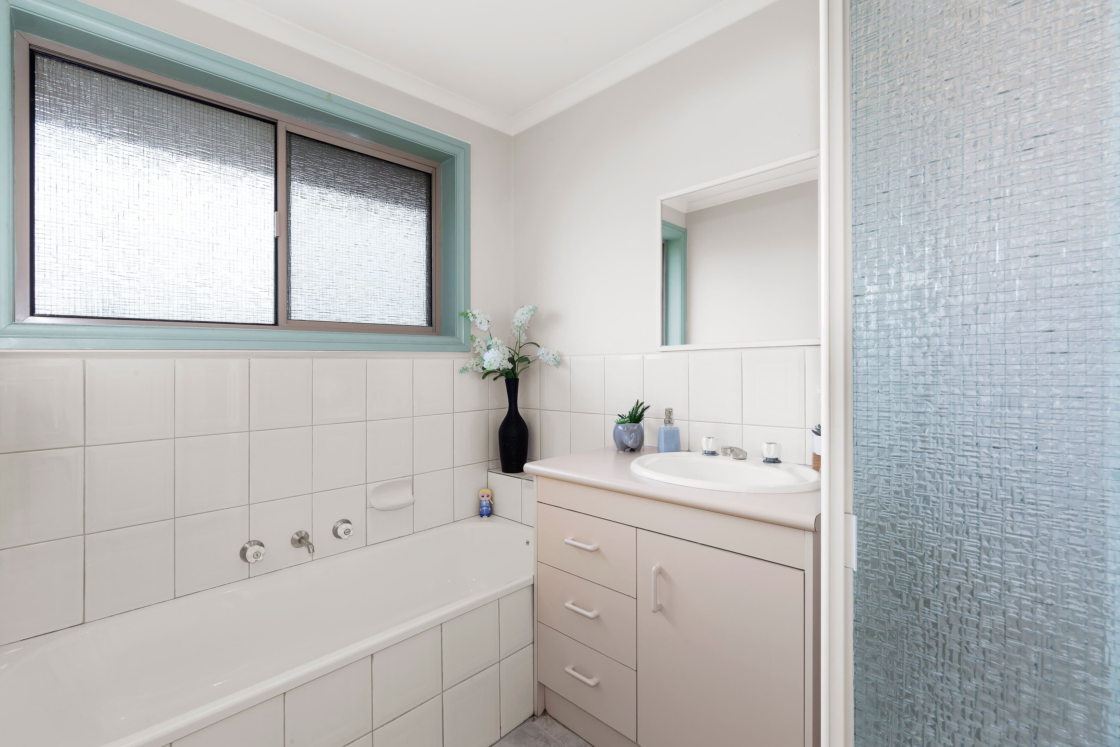 79 Woolnough Drive, Mill Park VIC 3082, Mill Park - Thumbnail 5