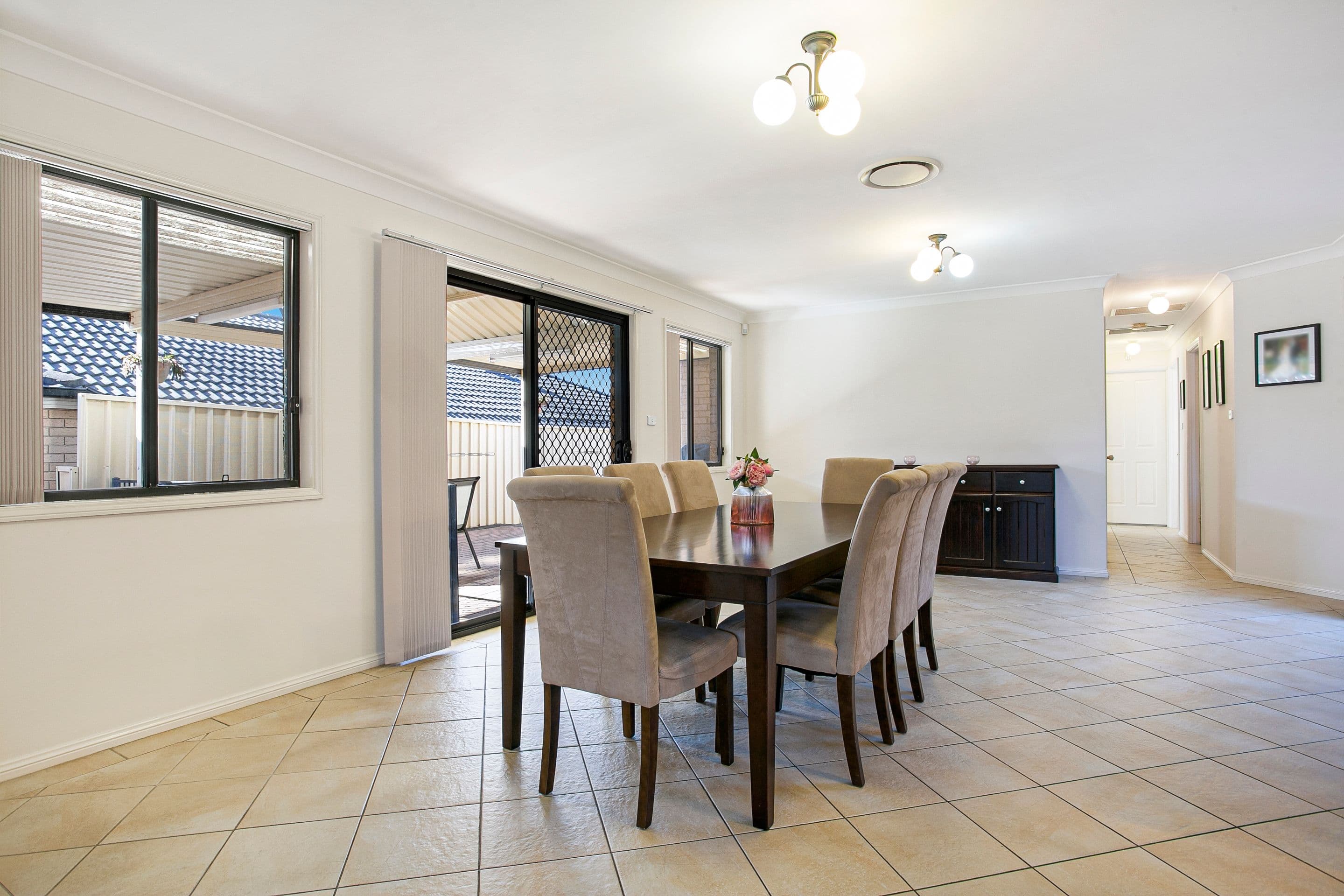 8 Blackburn Avenue, West Hoxton NSW 2171, West Hoxton - Thumbnail 3