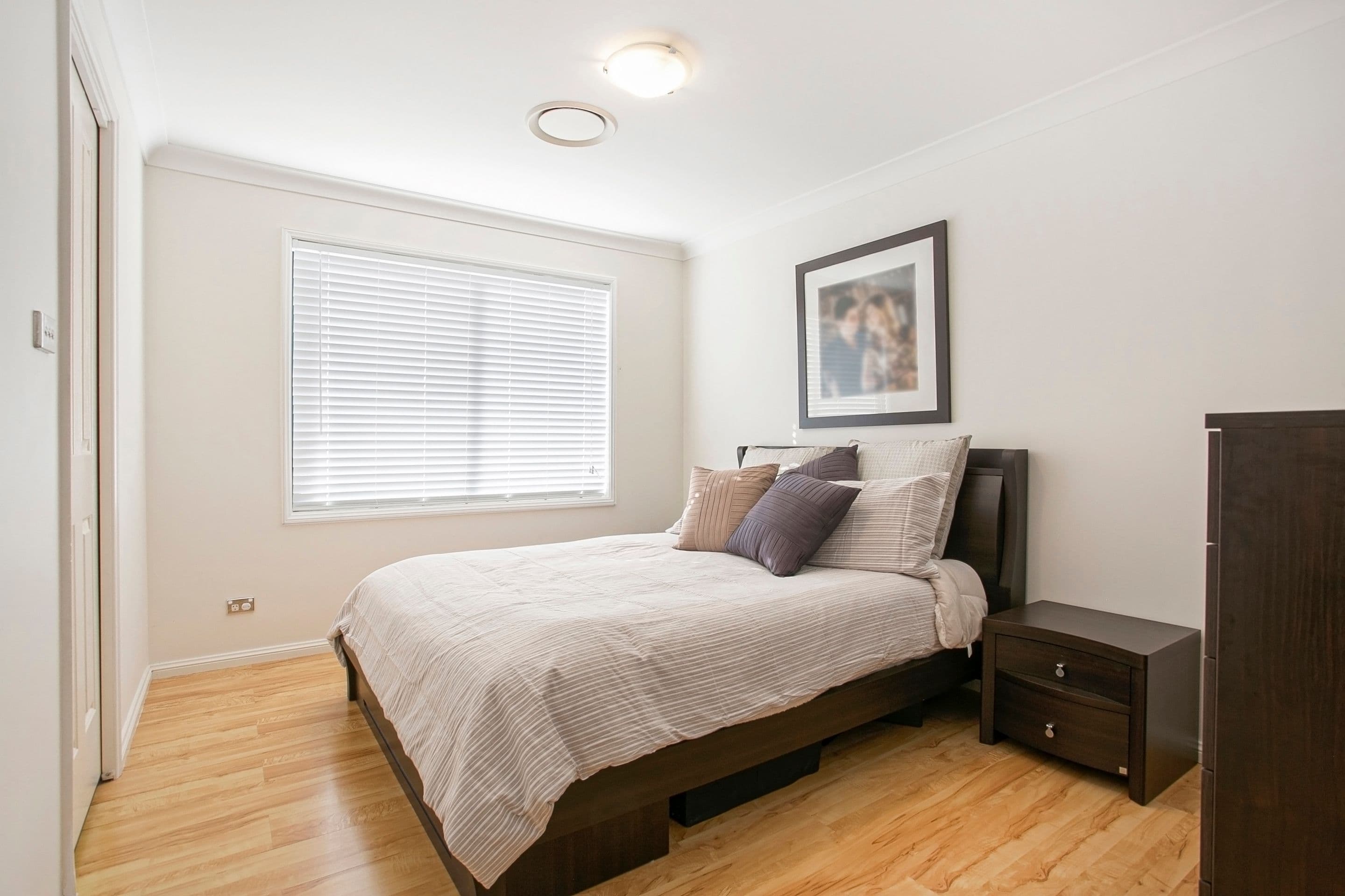 8 Blackburn Avenue, West Hoxton NSW 2171, West Hoxton - Thumbnail 5