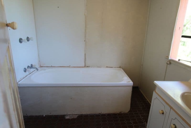 69 Elmes, AUGATHELLA QLD 4477, Augathella - Thumbnail 6