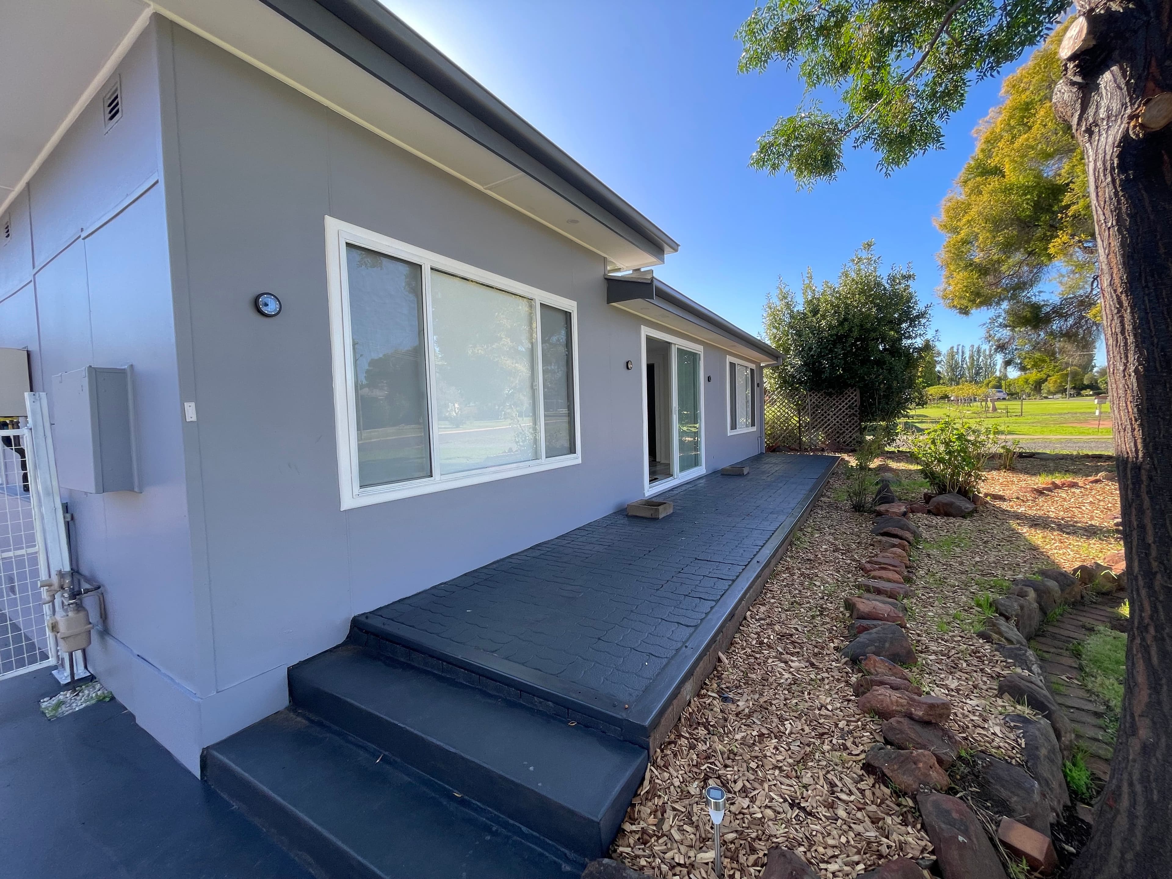 13 Bringan Street, Griffith NSW 2680, Griffith - Thumbnail 2