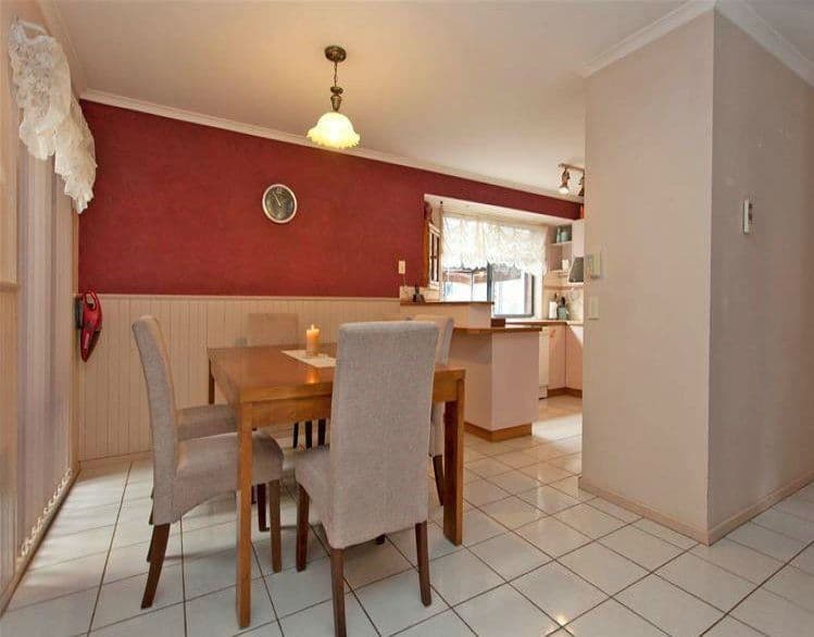 92 Hammer Street, Howlong NSW 2643, Howlong - Thumbnail 3
