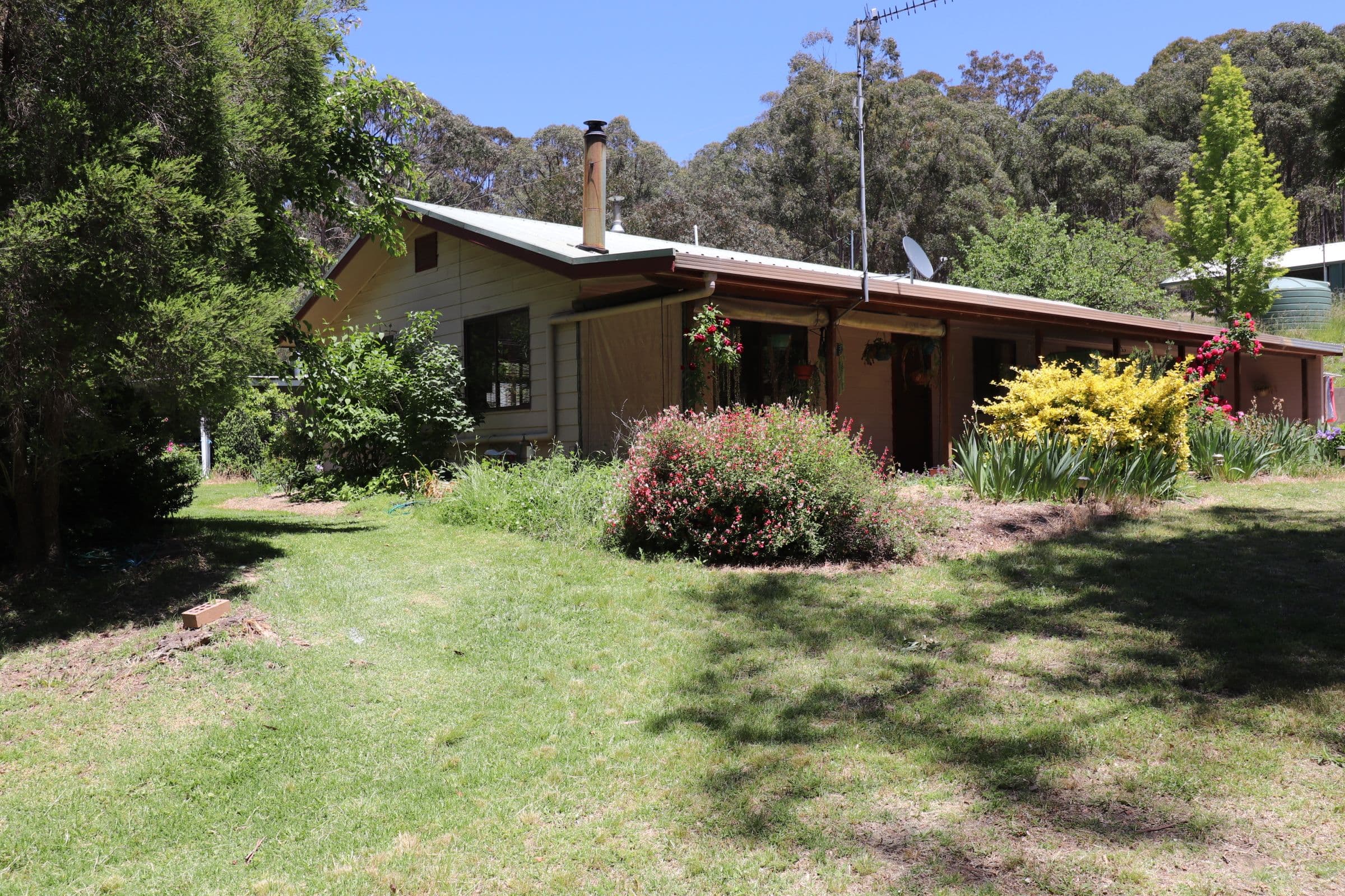 190 Rodgers Road, Glen Innes NSW 2370, Glen Innes - Image 1