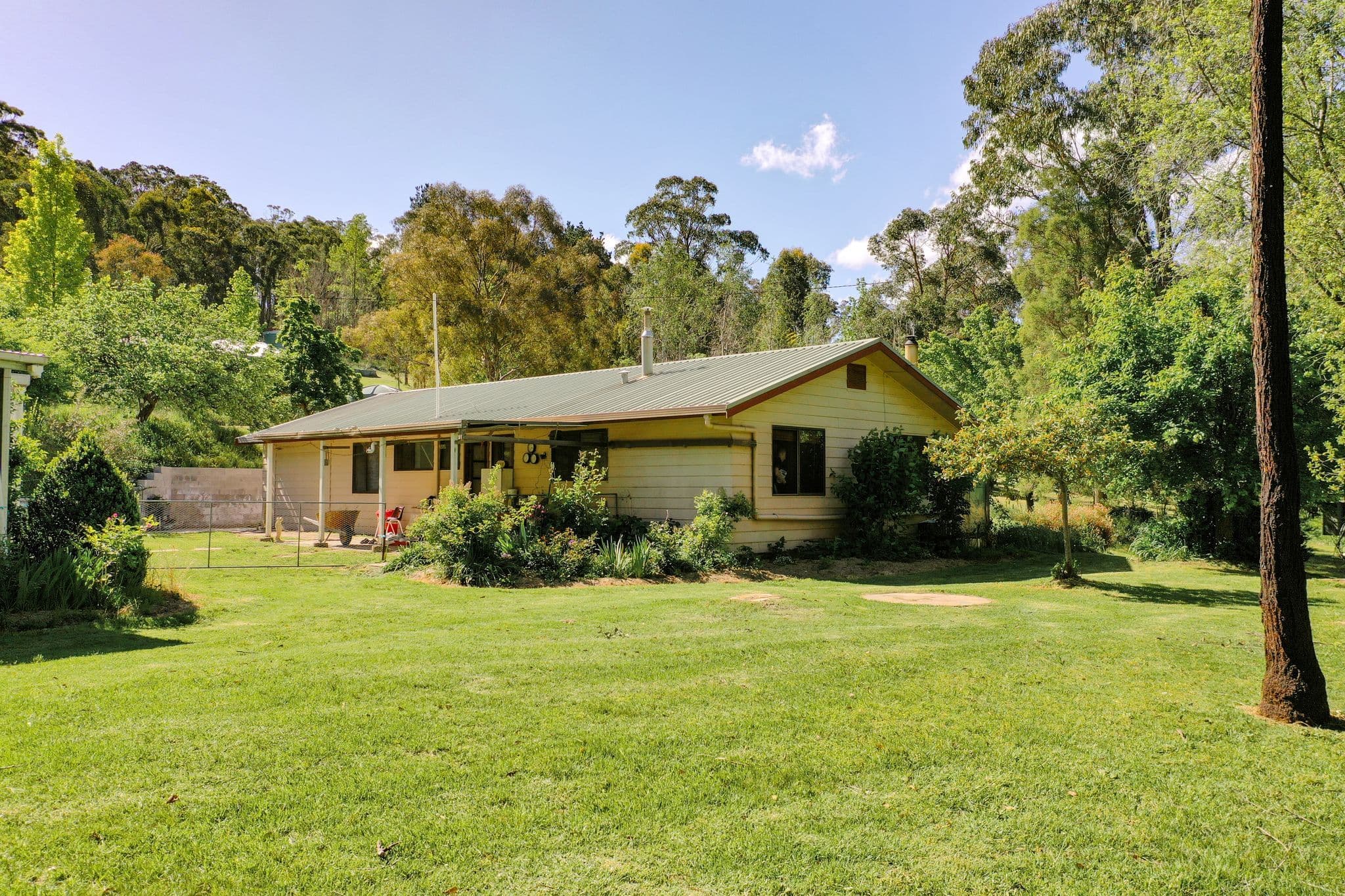 190 Rodgers Road, Glen Innes NSW 2370, Glen Innes - Thumbnail 2