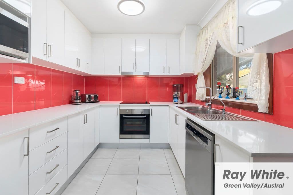 10 Karoola Street, Busby - Thumbnail 5
