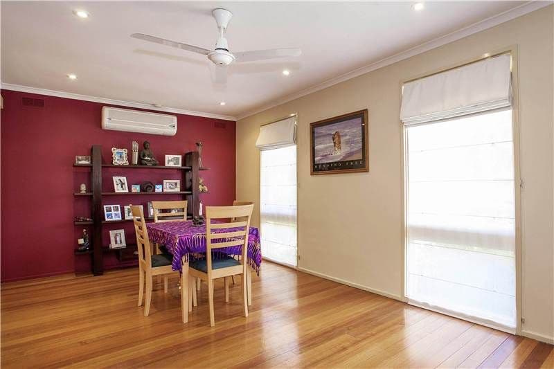 13 Sheeran Crescent, LARA VIC 3212, Lara - Thumbnail 2