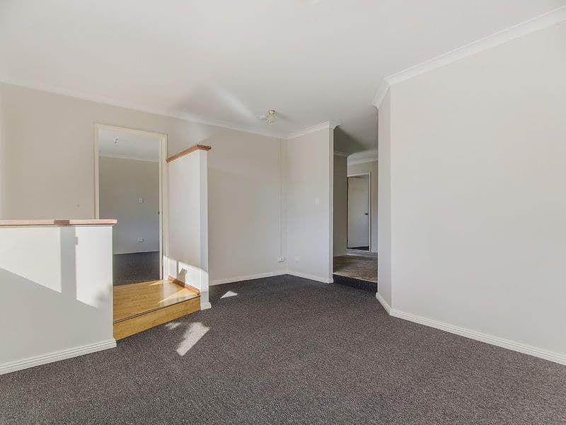 9 Canberra Close, Port Kennedy WA 6172, Port Kennedy - Thumbnail 2