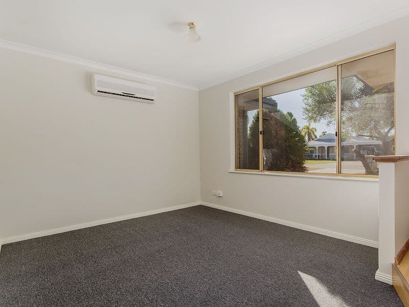 9 Canberra Close, Port Kennedy WA 6172, Port Kennedy - Thumbnail 3