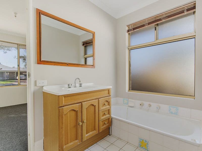 9 Canberra Close, Port Kennedy WA 6172, Port Kennedy - Thumbnail 8