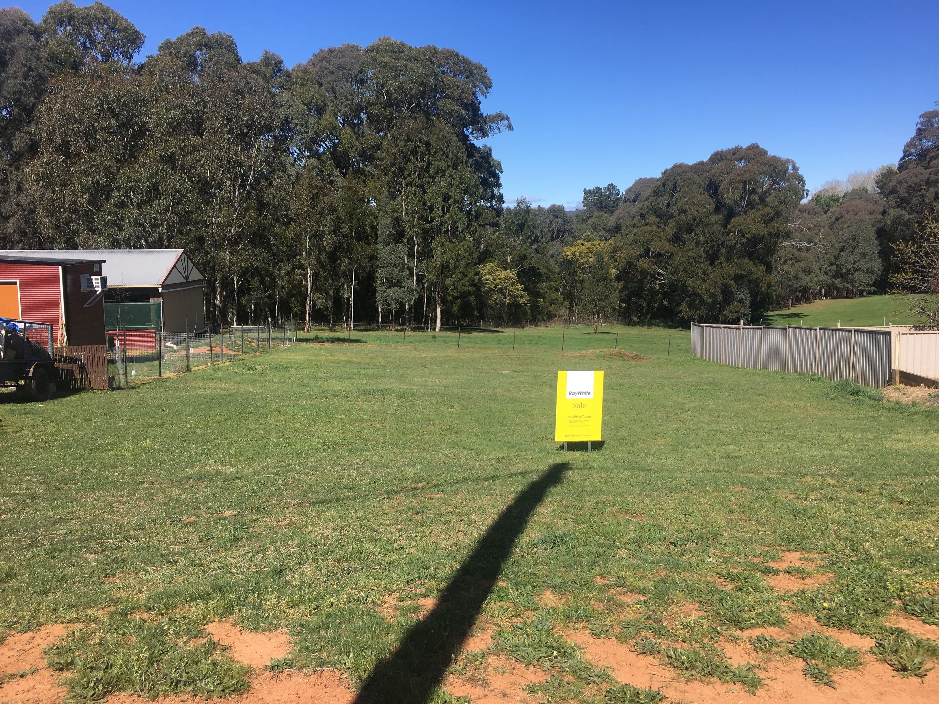 16 Bonza Crescent, Batlow NSW 2730, Batlow - Thumbnail 2