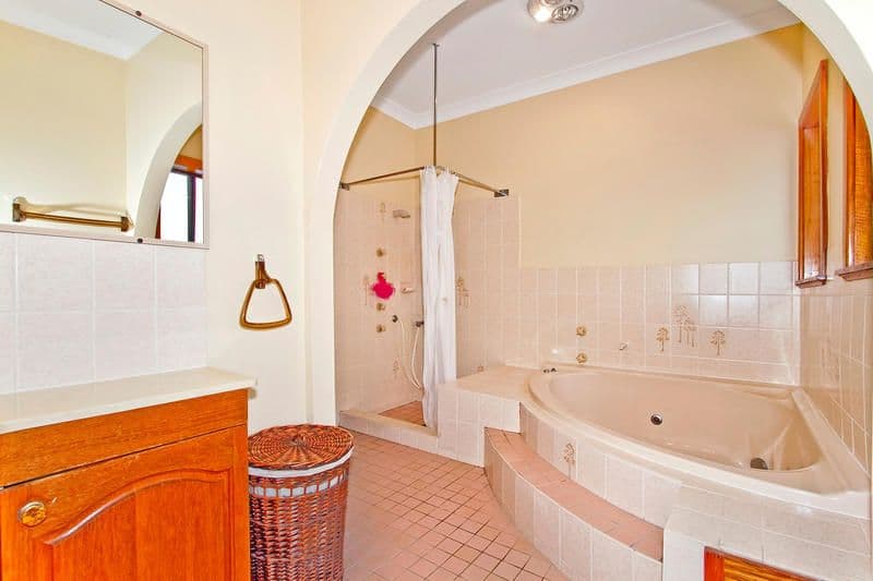 93 Toowoon Bay Road, TOOWOON BAY NSW 2261, Toowoon Bay - Thumbnail 3