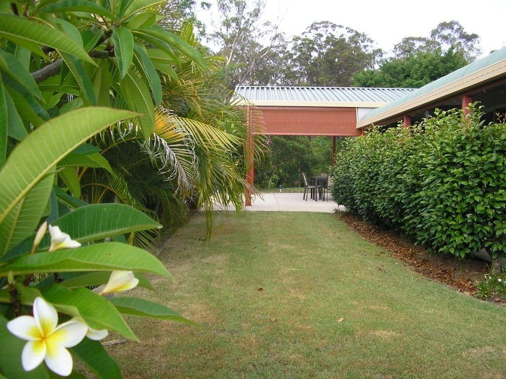 5 Farmborough Court, SOUTHSIDE QLD 4570, Southside - Thumbnail 4