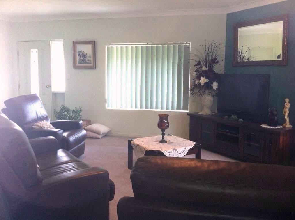 5 Farmborough Court, SOUTHSIDE QLD 4570, Southside - Thumbnail 5