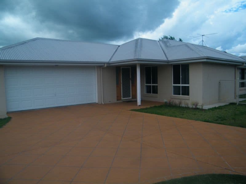 20  Keating Street, CHINCHILLA QLD 4413, Chinchilla - Image 1