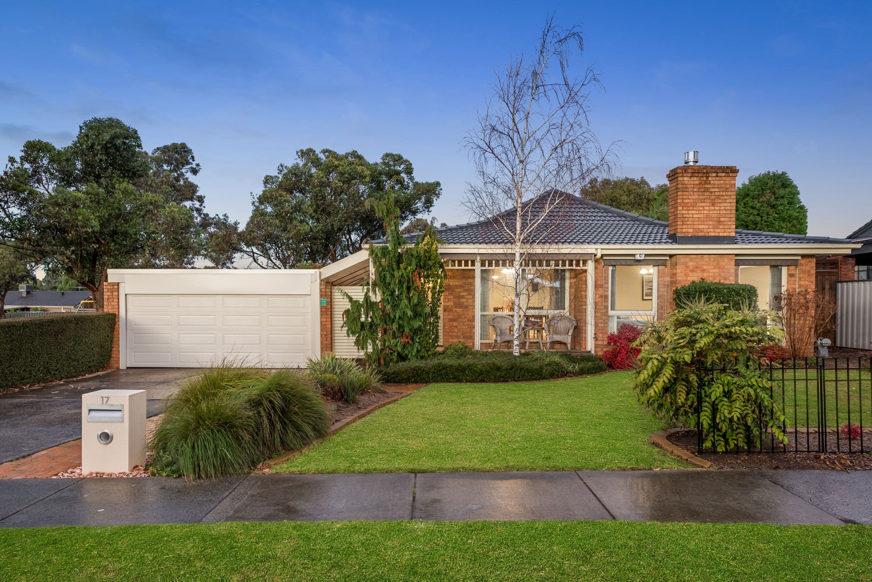 17 Riddell Road, Wantirna South VIC 3152, Wantirna South - Image 1