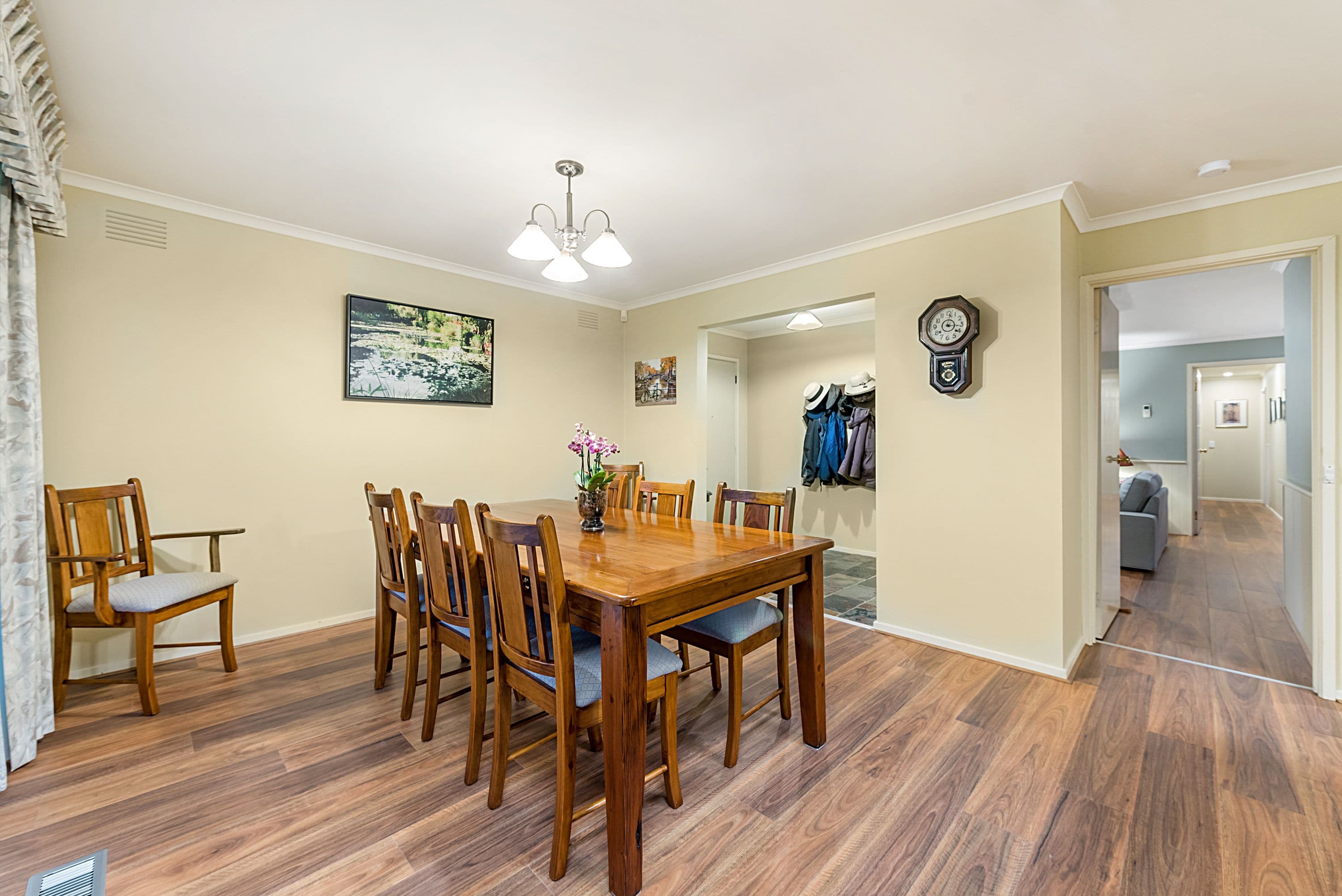 17 Riddell Road, Wantirna South VIC 3152, Wantirna South - Thumbnail 4