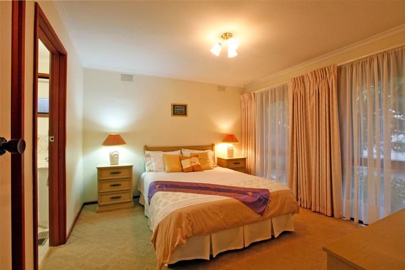 24 Luton Way, BUNDOORA VIC 3083, Bundoora - Thumbnail 6