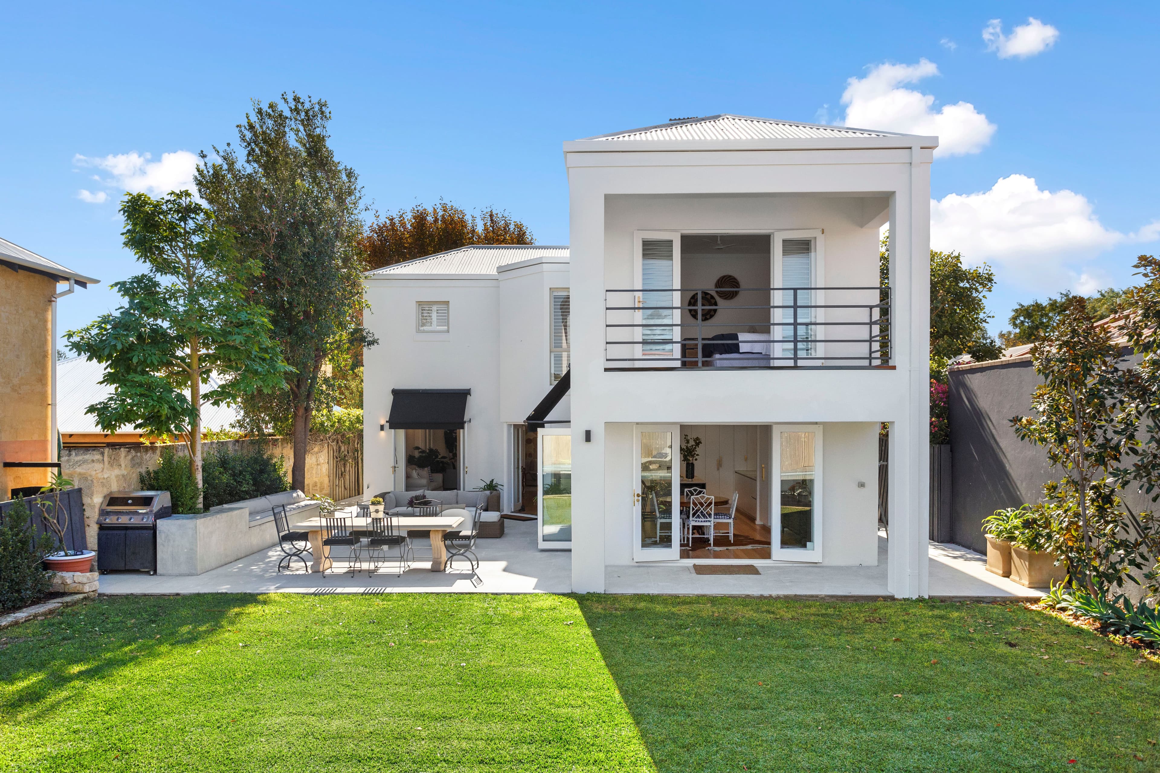 27 Osborne Parade, Claremont WA 6010, Claremont - Thumbnail 2