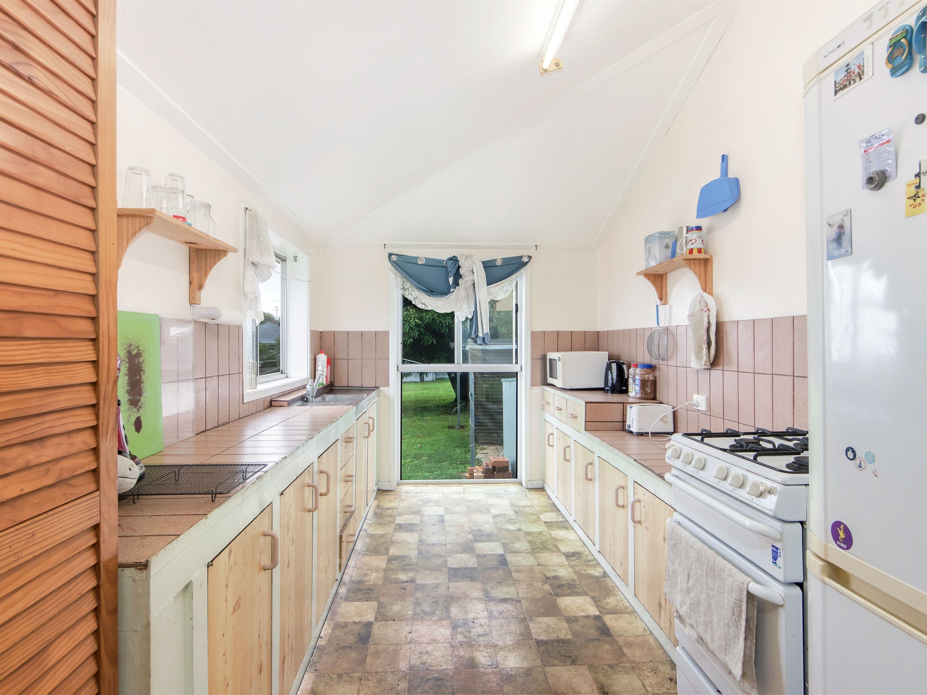 42 Cole Street, Silkstone QLD 4304, Silkstone - Thumbnail 7
