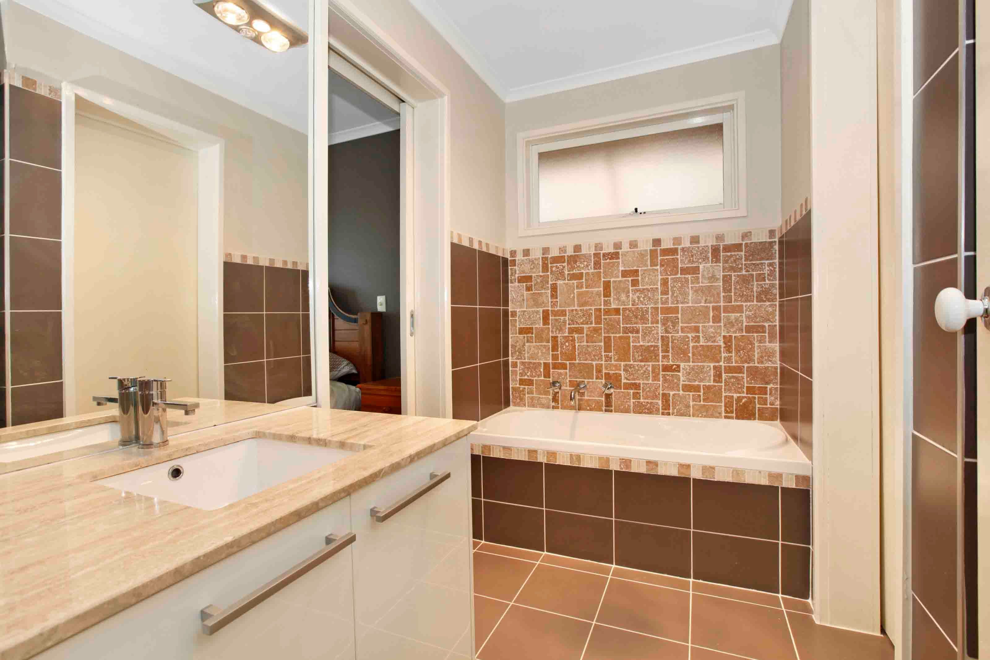 16 Lauren Court, Epping VIC 3076, Epping - Thumbnail 7