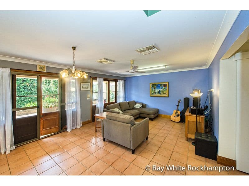 9 Rees Jones Close, Frenchville QLD 4701, Frenchville - Thumbnail 7