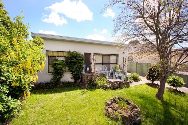 29 Falcon Road, MACLEOD VIC 3085, Macleod - Thumbnail 2