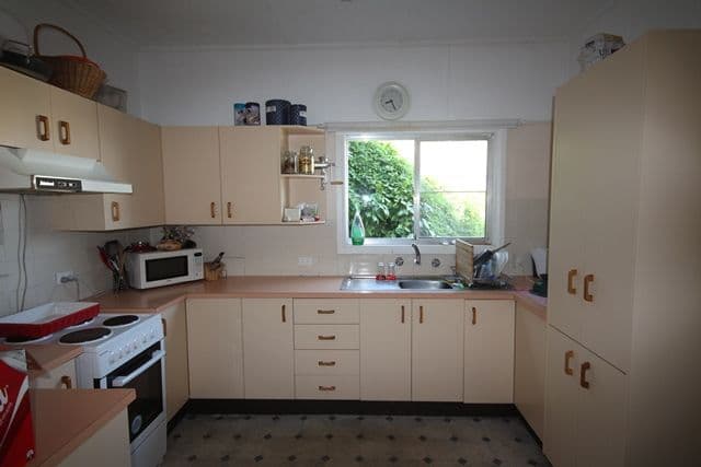 24 Buckley Crescent, Oberon - Thumbnail 5