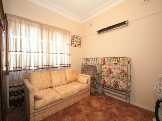 19 Bulwarra Avenue, SEFTON NSW 2162, Sefton - Thumbnail 6