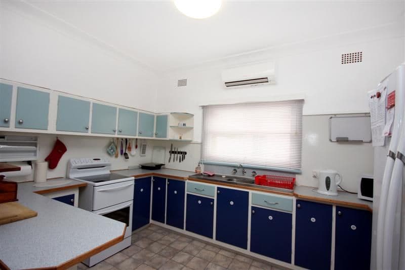 80 Newcastle Street, MORISSET NSW 2264, Morisset - Thumbnail 3