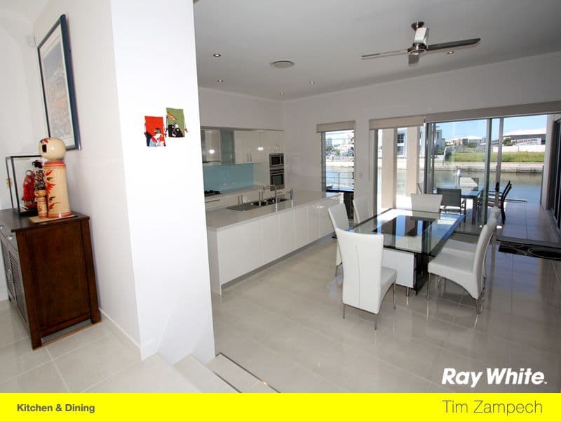 75 Compass Drive, BIGGERA WATERS QLD 4216, Biggera Waters - Thumbnail 6