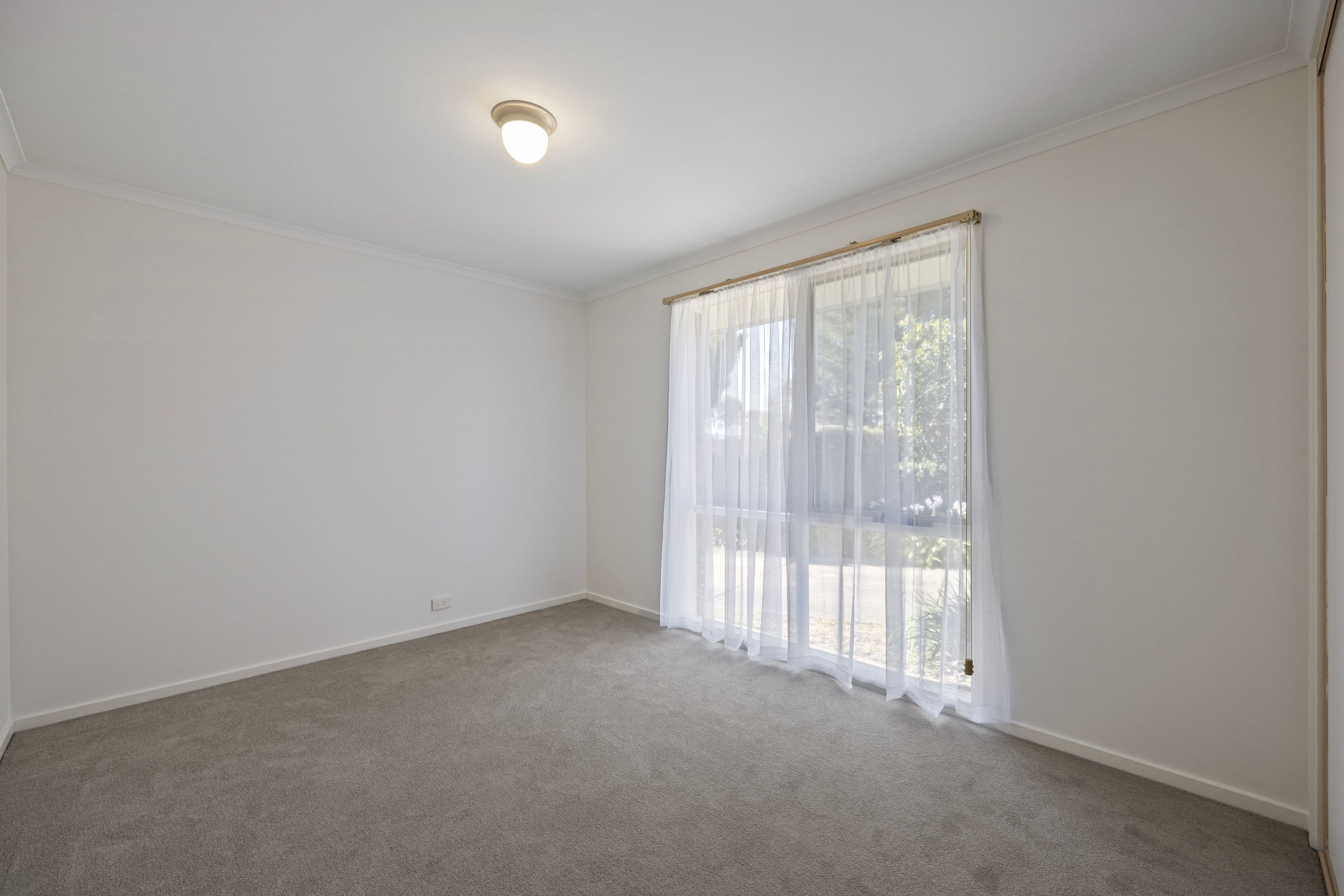 4 Reghon Drive, Sunbury VIC 3429, Sunbury - Thumbnail 6