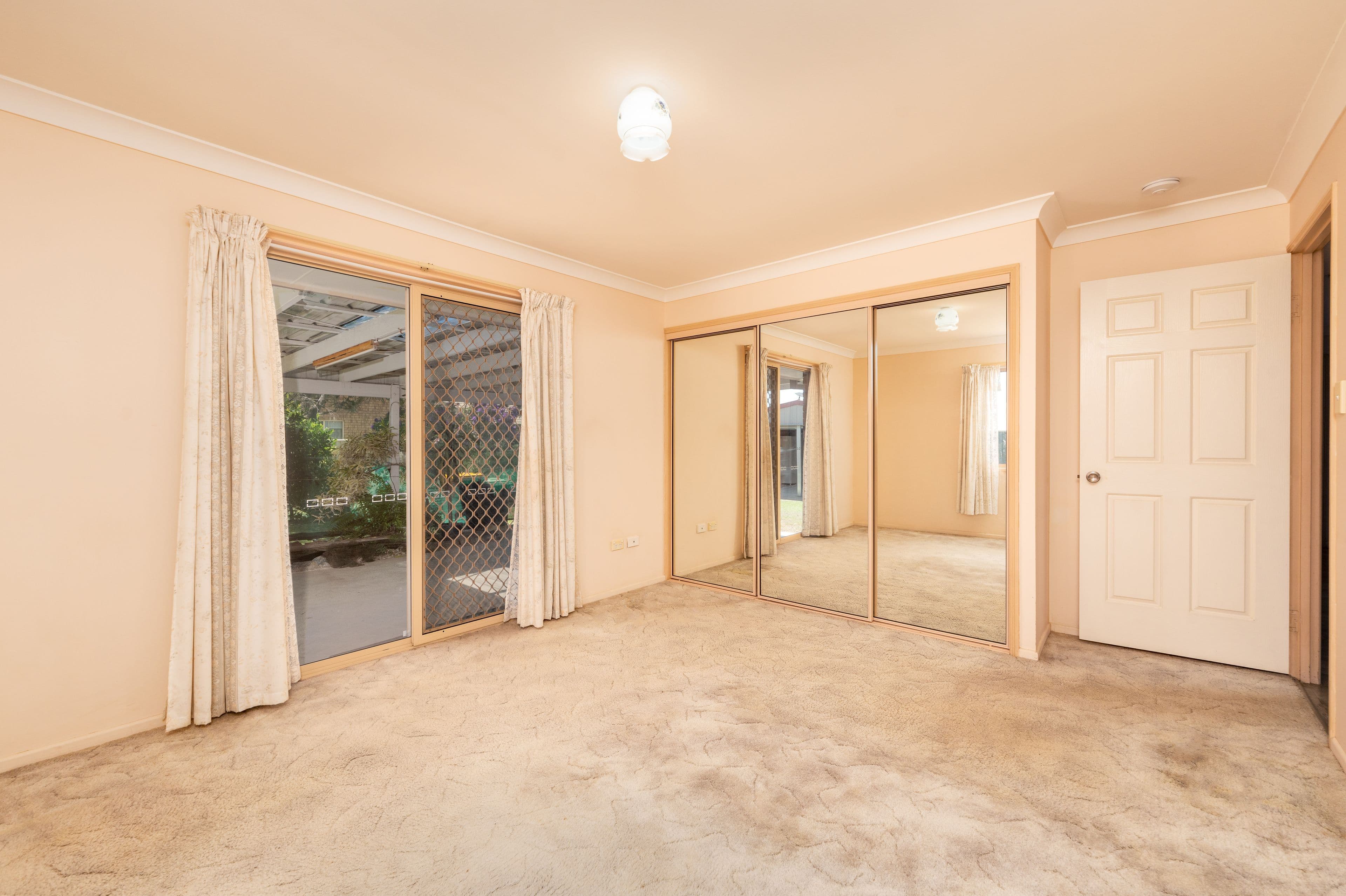 33 Coolgarra Avenue, Bongaree QLD 4507, Bongaree - Thumbnail 6