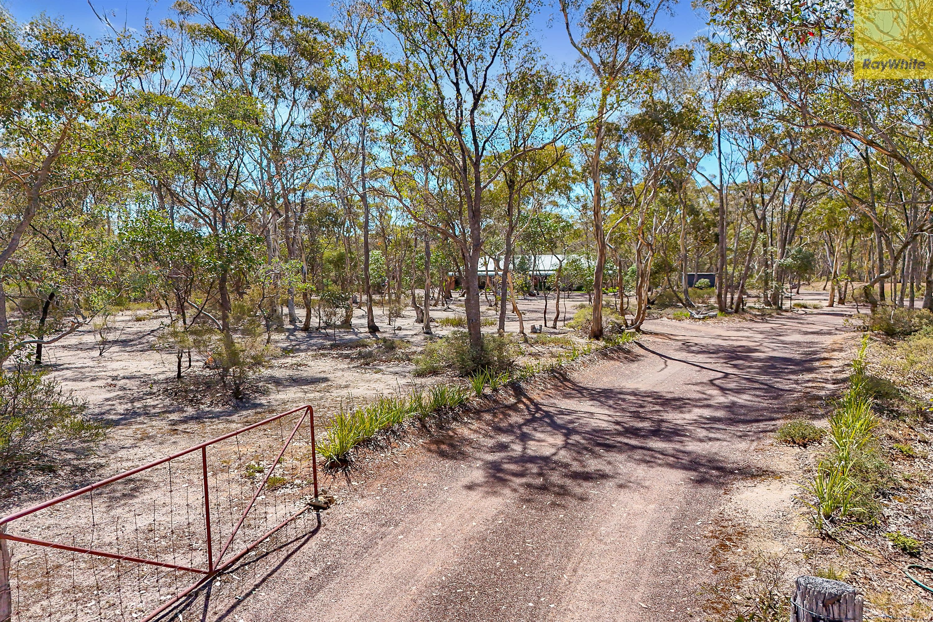 40 Canopus Circuit, Long Forest VIC 3340, Long Forest - Thumbnail 4