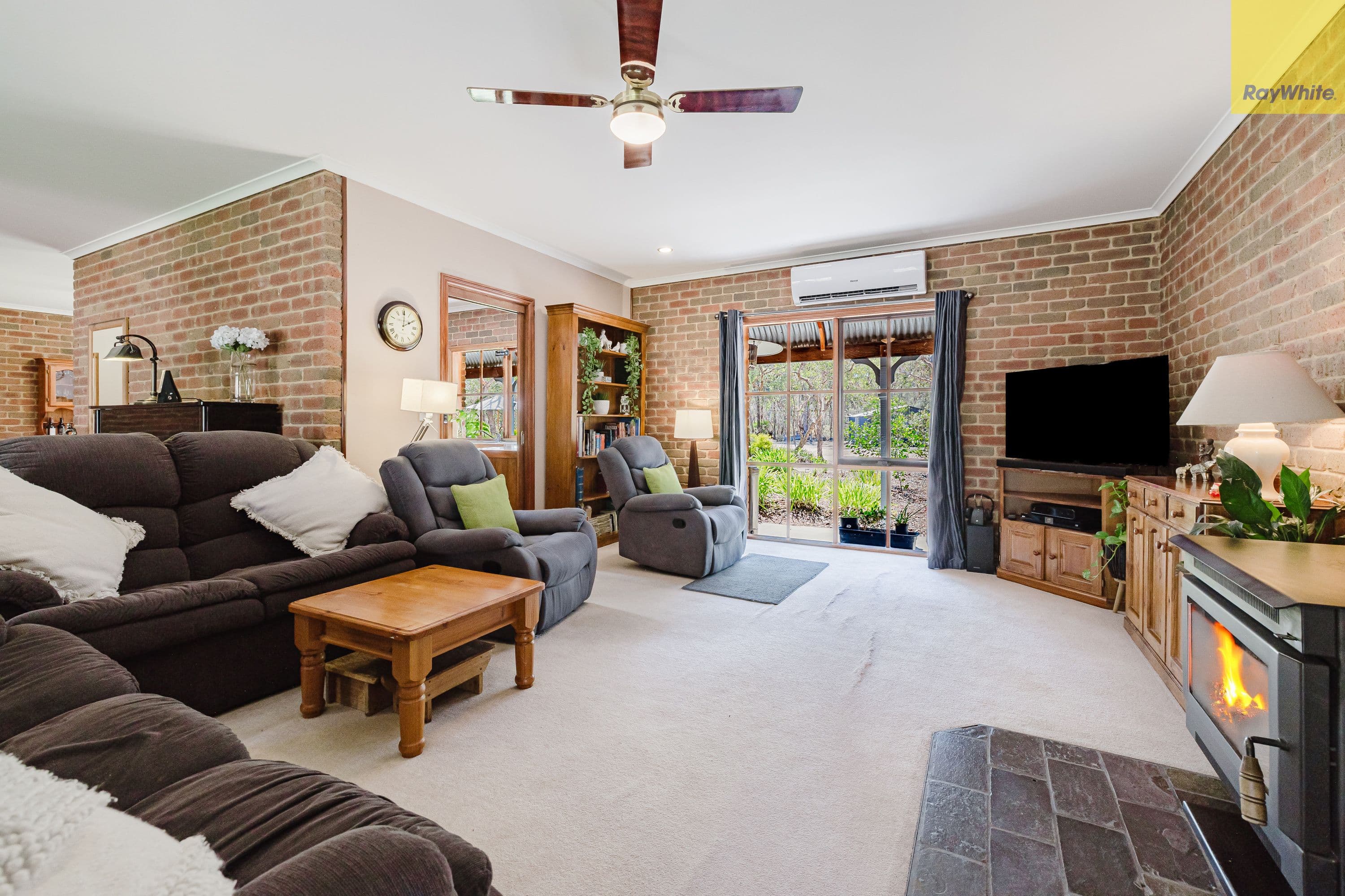 40 Canopus Circuit, Long Forest VIC 3340, Long Forest - Thumbnail 7