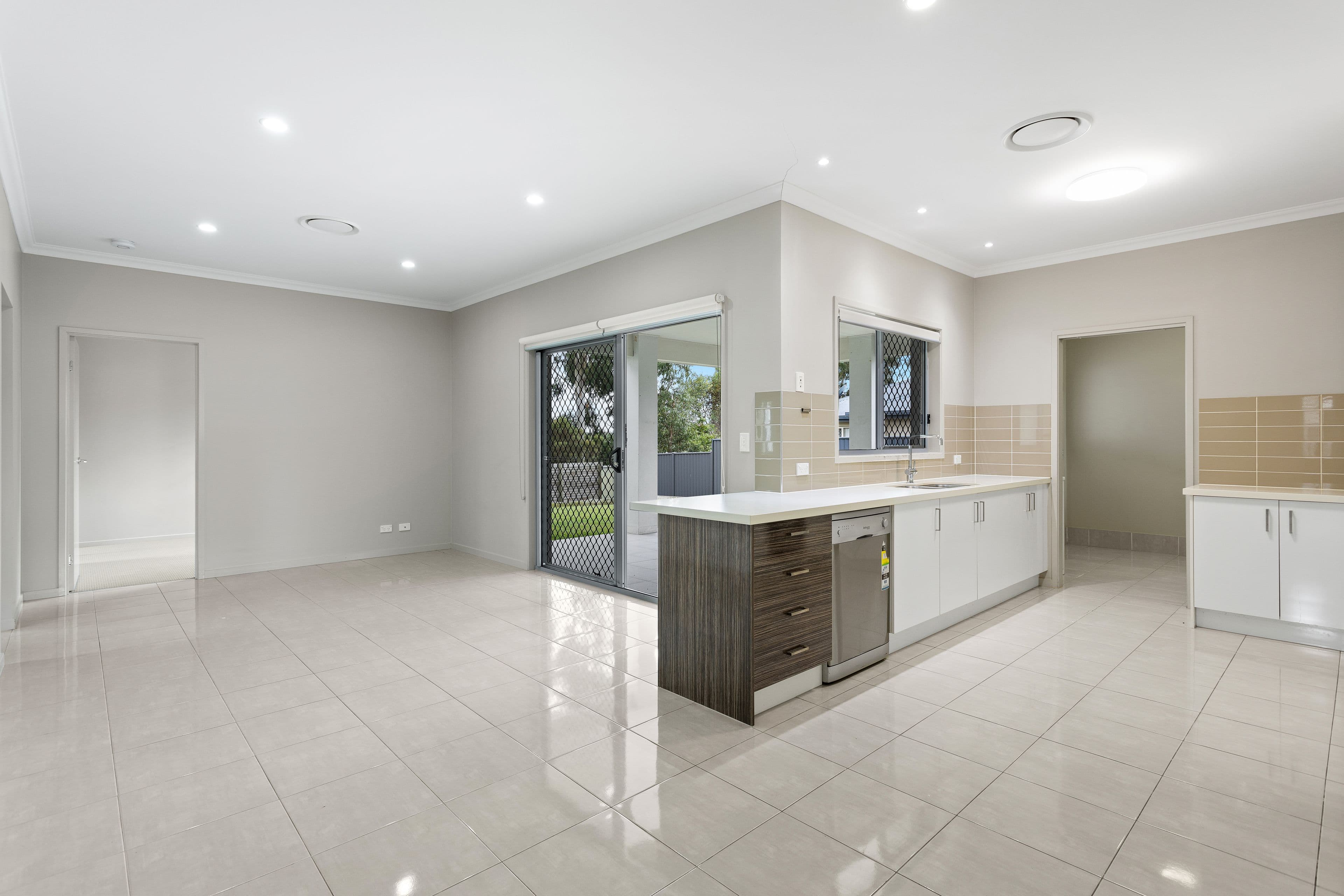 14 Bottletree Court, Coomera QLD 4209, Coomera - Thumbnail 5