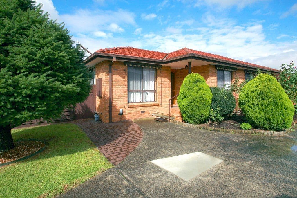 102 Noble Street, NOBLE PARK VIC 3174, Noble Park - Image 1