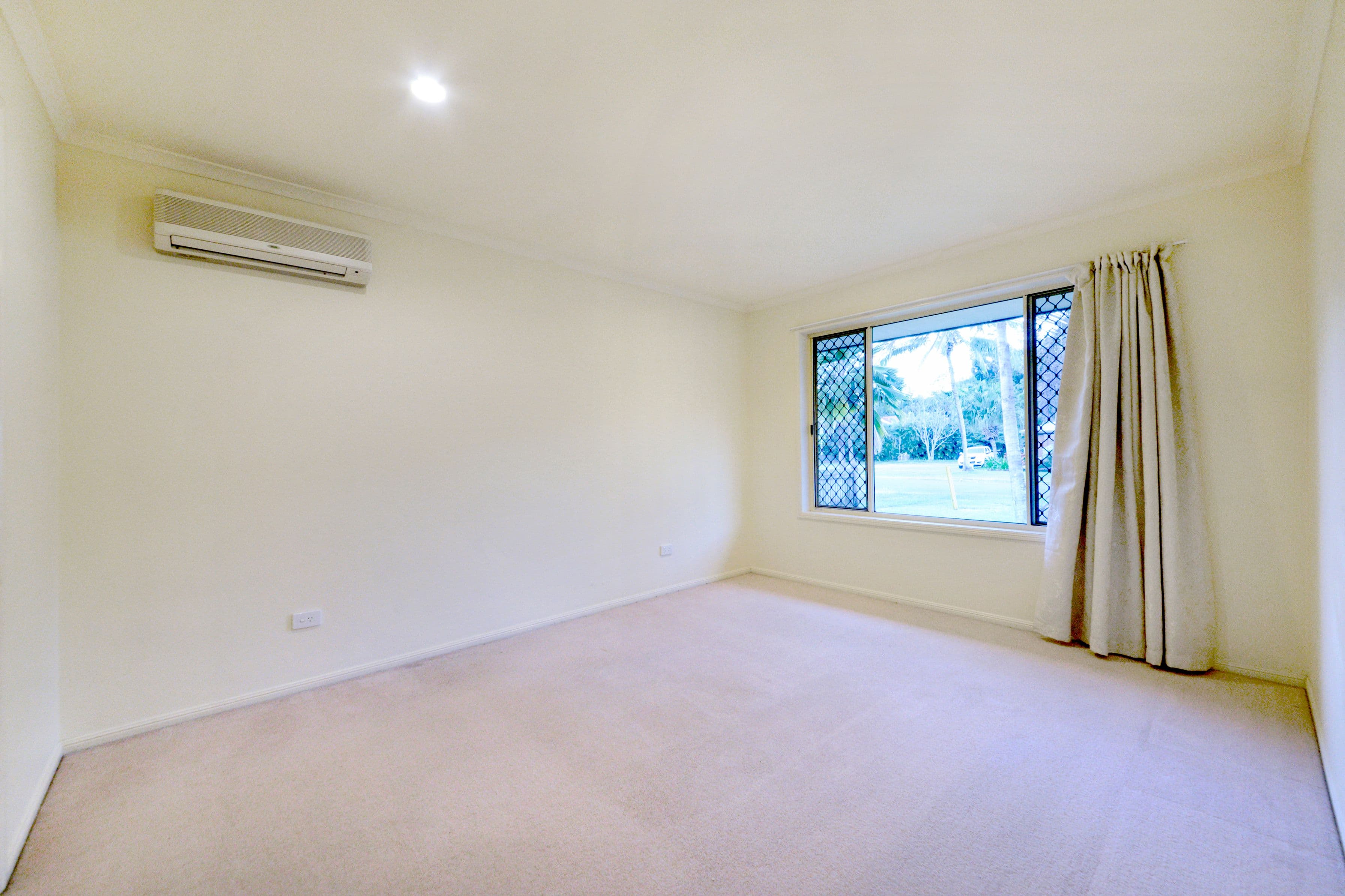 18 Erromango Drive, Jubilee Pocket QLD 4802, Jubilee Pocket - Thumbnail 5