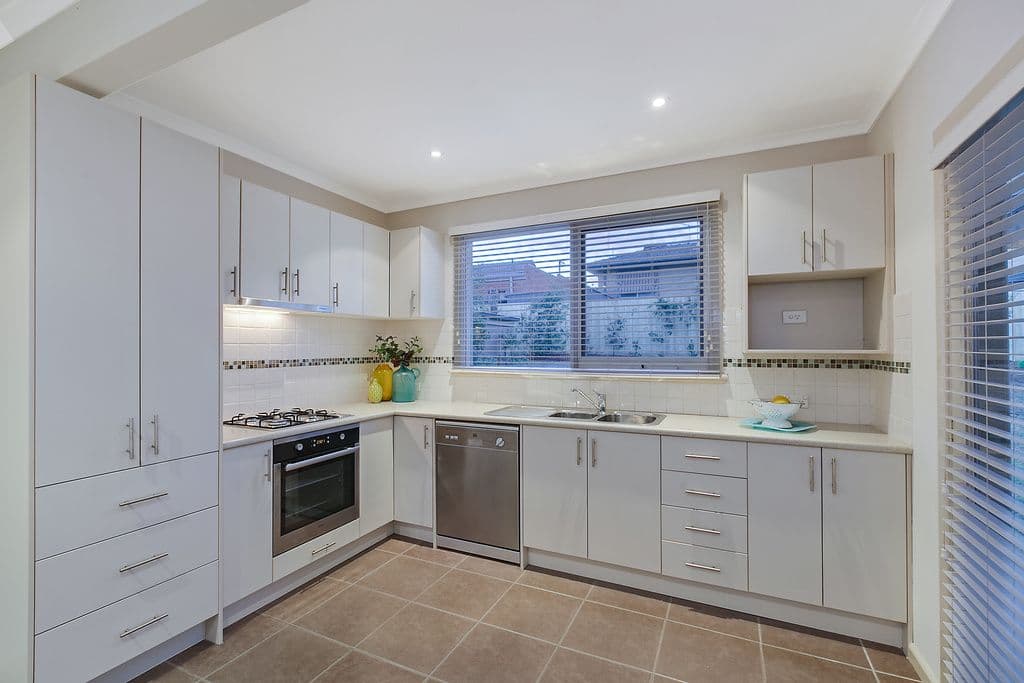 5 Dundee Street, WATSONIA NORTH VIC 3087, Watsonia North - Thumbnail 6