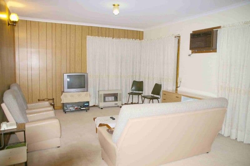 76 Pyap Street, RENMARK SA 5341, Renmark - Thumbnail 4