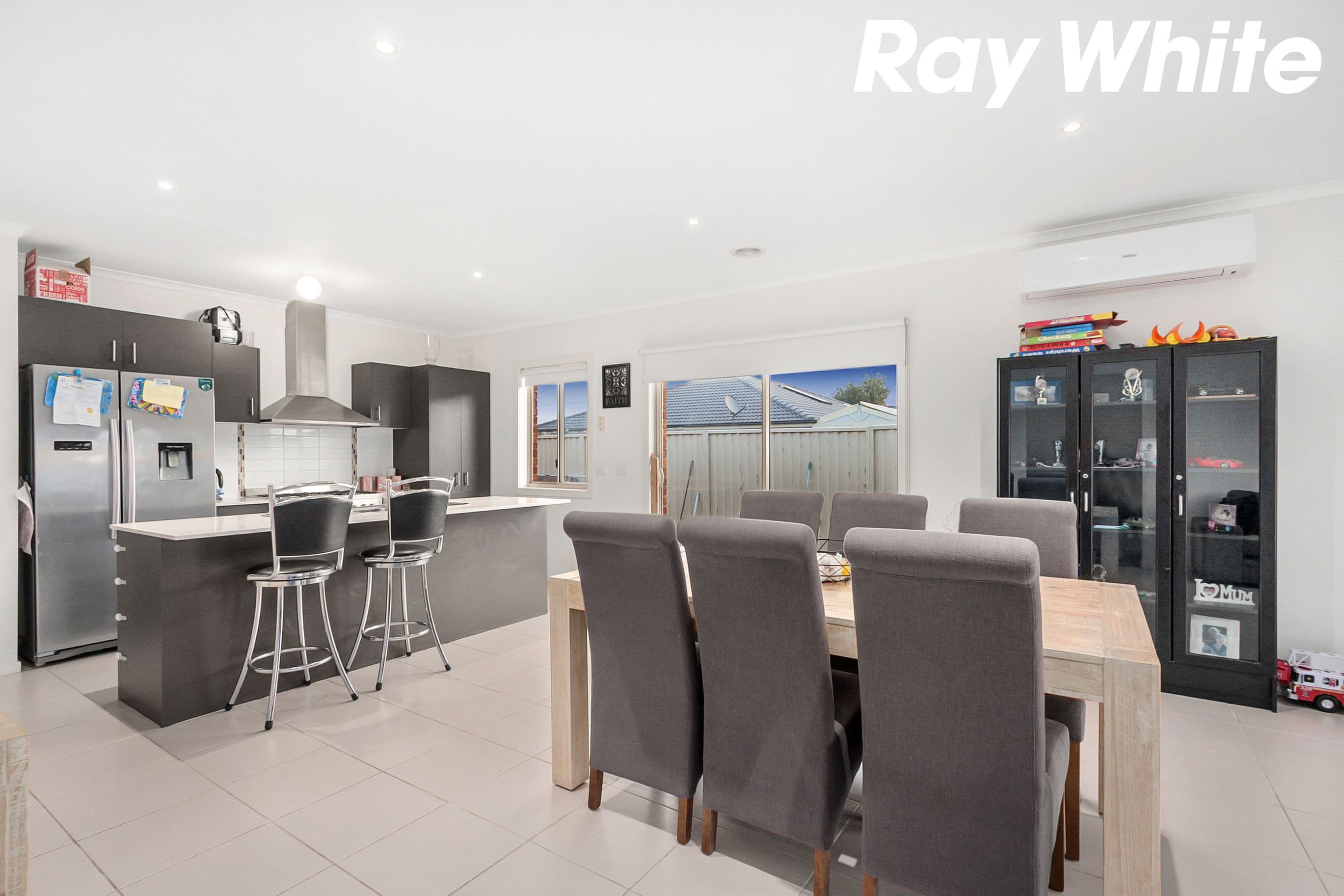 113 Blue Horizons Way, Pakenham VIC 3810, Pakenham - Thumbnail 6