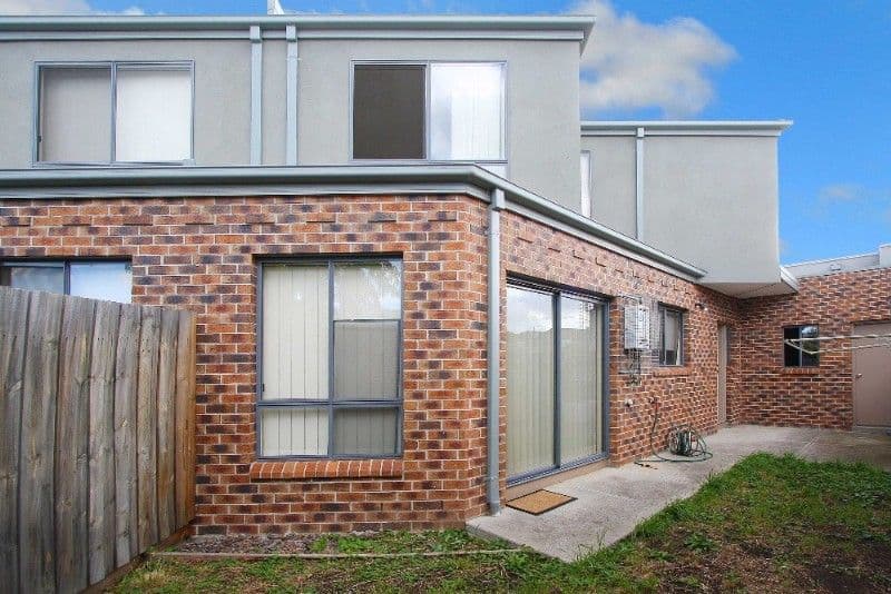 64 Hamilton Hume Parade, Craigieburn VIC 3064, Craigieburn - Thumbnail 6