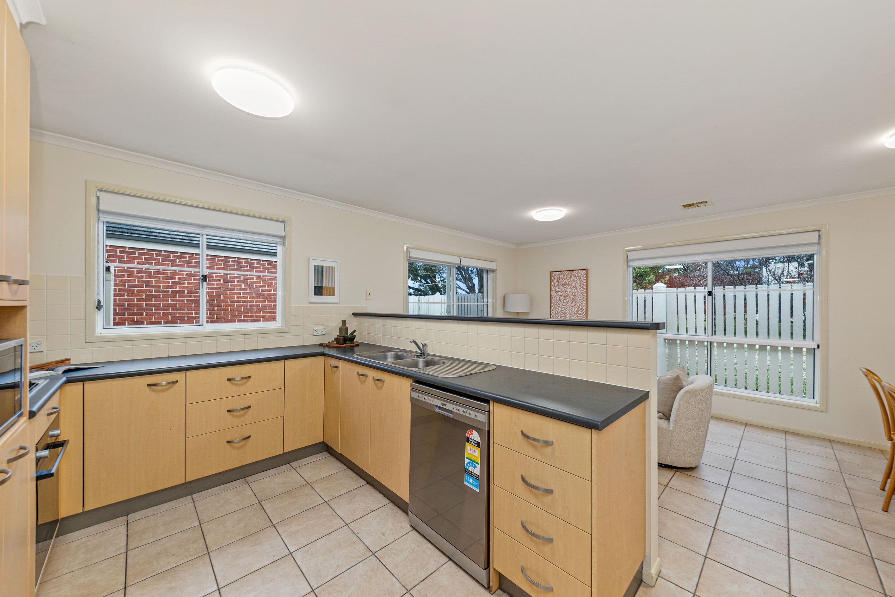 2 Goldman Street, Bruce ACT 2617, Bruce - Thumbnail 7